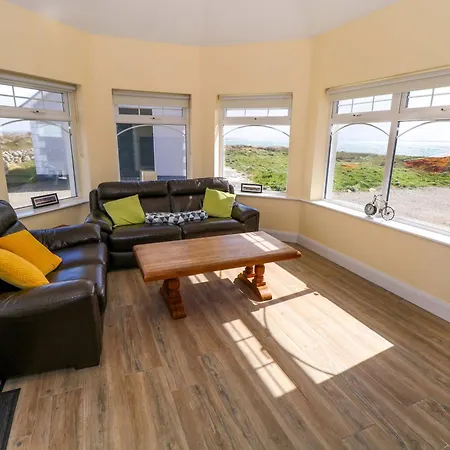 Ti Tom Narta Holiday home Trawbaun