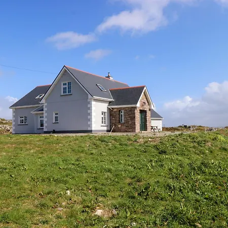 Holiday home Ti Tom Narta Trawbaun